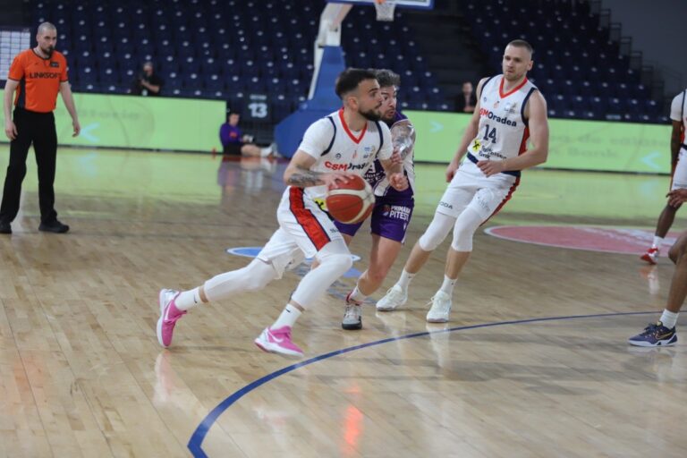 Oradea începe cu victorie în playoff. CSM CSU învinge FC Argeș în primul meci al seriei