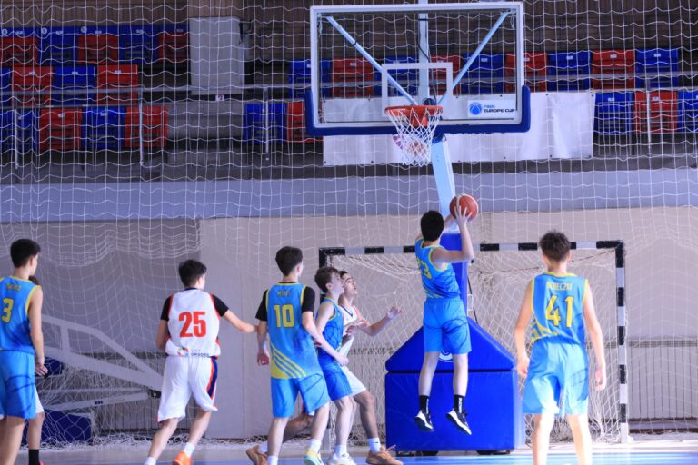 Oradea devine capitala baschetului juvenil. Turneul final U14 începe pe 6 aprilie