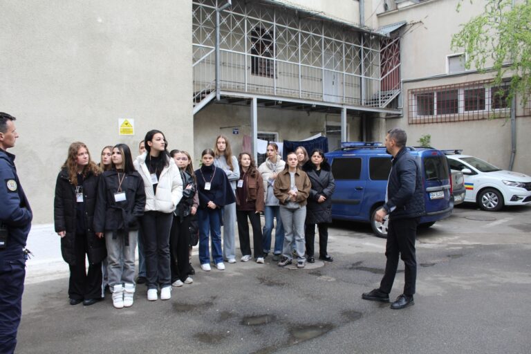 Elevi din Oradea, în vizită la penitenciar, în cadrul „Săptămânii Verzi”
