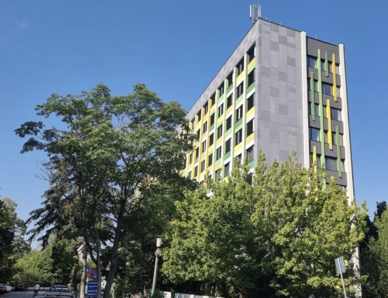 Ambulatoriul de pe Strada Republicii (Policlinica galbenă) își reia activitatea în cadrul Staționarului II de pe strada Corneliu Coposu