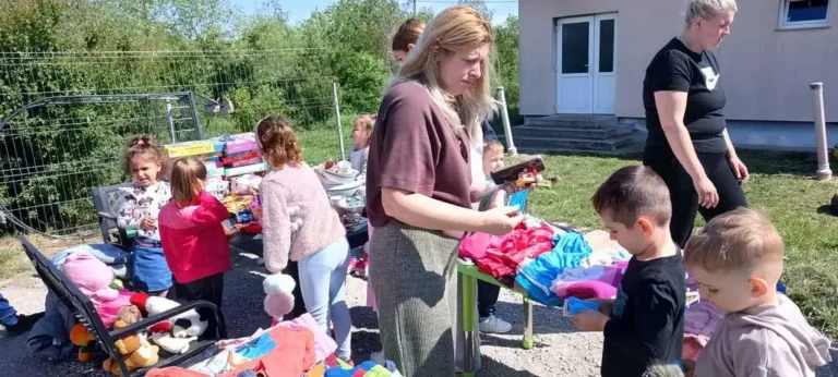 Elevii unei școli din Bihor dau lecții de responsabilitate. Au transformat reciclarea într-un exemplu pentru întreaga comunitate
