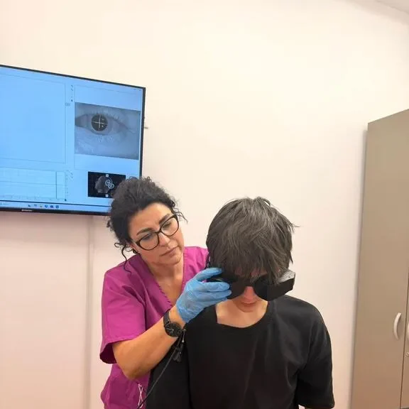 Premieră în Bihor. Spitalul Județean din Oradea dispune de echipament care poate spune în câteva minute dacă vertijul vine din ureche sau din creier