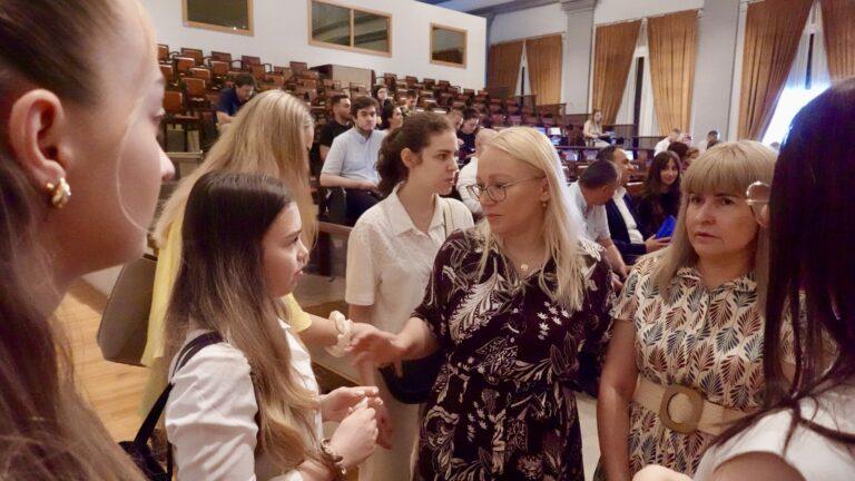 Două zile de dezbateri la Universitatea din Oradea. Specialiști din mai multe domenii au analizat viitorul regiunilor de frontieră din Europa de Sud-Est