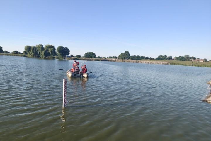 Tragedie în Bihor. Un adolescent de 15 ani s-a înecat, după ce a mers la scăldat cu un prieten