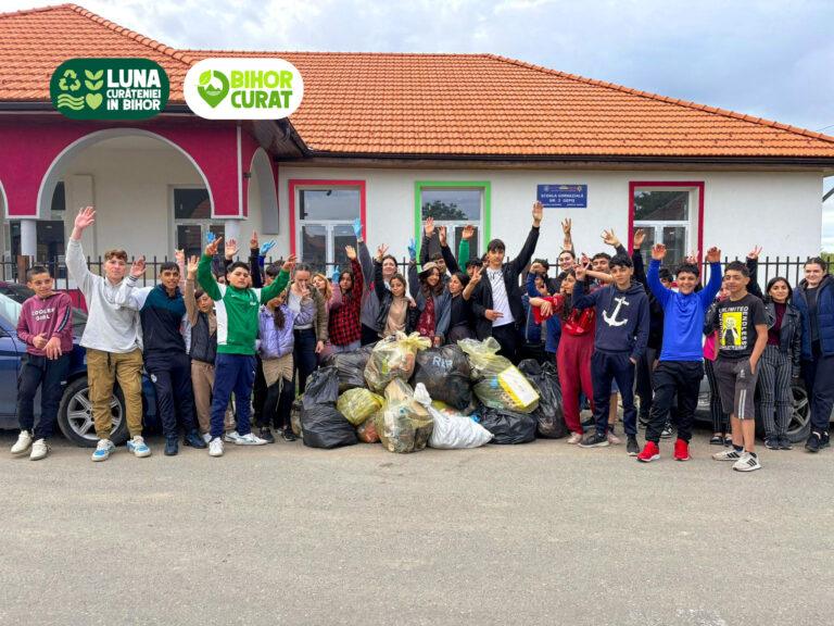 Peste 9.200 de elevi din Bihor au intrat în competiția „Bihor Curat”. 252 dintre ei au câștigat premii de câte 500 de lei