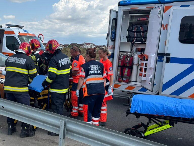 Accident grav pe Centura din Băile Felix. Un copil și o femeie au fost scoși dintre fiarele contorsionate ale unei mașini