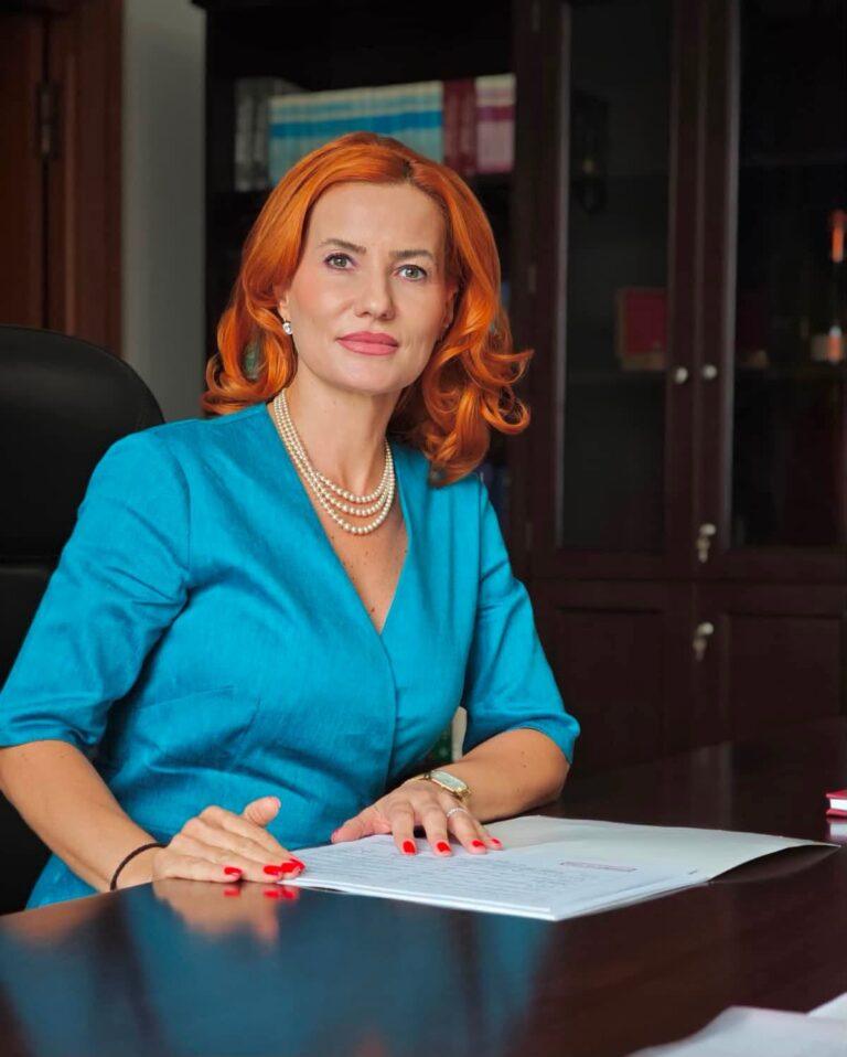De la combaterea femicidului la promovarea satului românesc. Proiectele prin care Arina Moș vrea să schimbe lucruri concrete