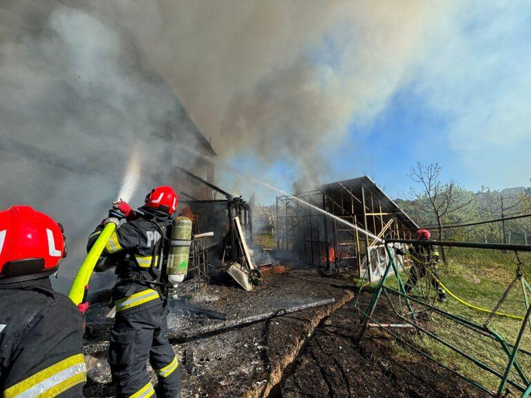 Pompierii din Bihor, în alertă zi de zi. Peste 7.200 de intervenții în doar șase luni