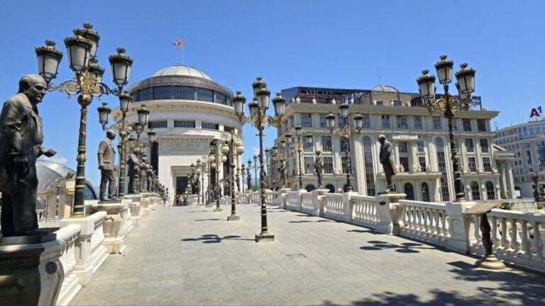 Skopje, capitala care unește trecutul și prezentul. Locurile pe care merită să le vezi măcar o dată în viață (FOTO)