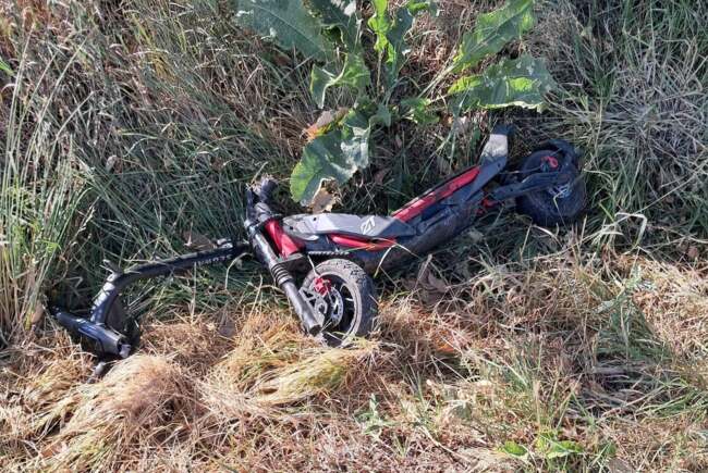 Accidentul mortal din Chișlaz aprinde spiritele în Bihor. Se cer controale și sancțiuni mai dure pentru trotinetele electrice